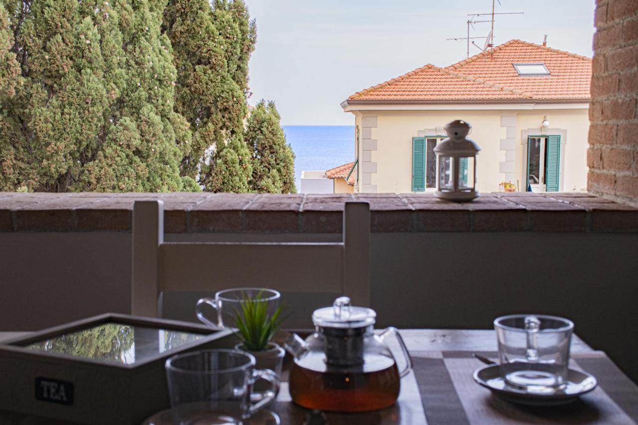 Casa Velia 78Mq A 30 Metri Dal Mare Di San Vincenzo Apartamento Exterior foto
