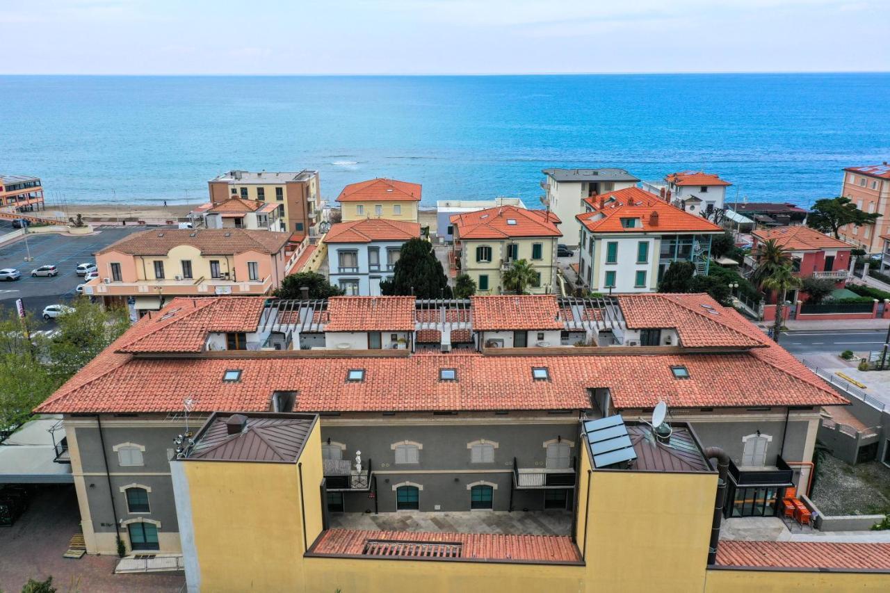 Casa Velia 78Mq A 30 Metri Dal Mare Di San Vincenzo Apartamento Exterior foto